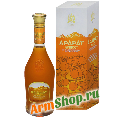 Коньяк  Армянский Абрикосовый "Арарат Априкот" 0,5л 35% свыше 6 лет выдержки п/у "ЕКЗ"