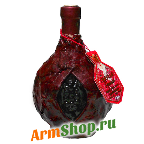 Вино полусладкое Гранатовое "Гиневан" 0,75л 11.5% в с/б