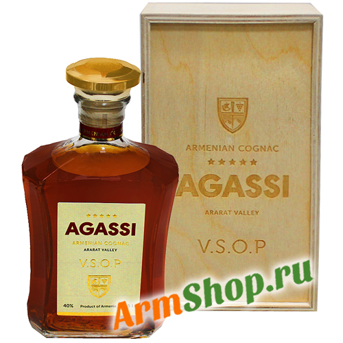 Коньяк  Армянский "AGASI V.S.O.P" 0,5л  "Тавинко ВКЗ" 40% 5 лет выдержки в деревянной коробке