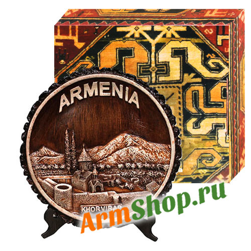 Панно из дерева Хор Вираб п/у